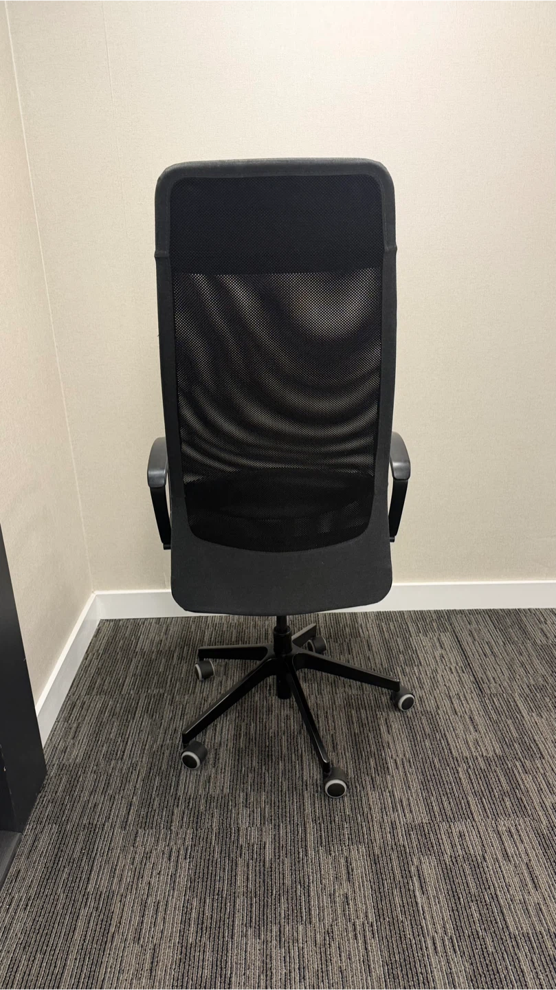IKEA Markus Office Chair, Vissle Dark Gray - photo 3