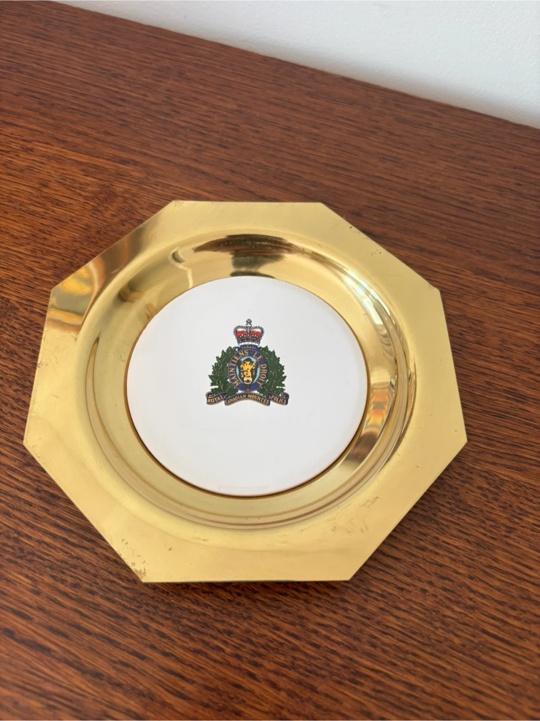 RCMP Solid Brass Decorative Plate - photo 4