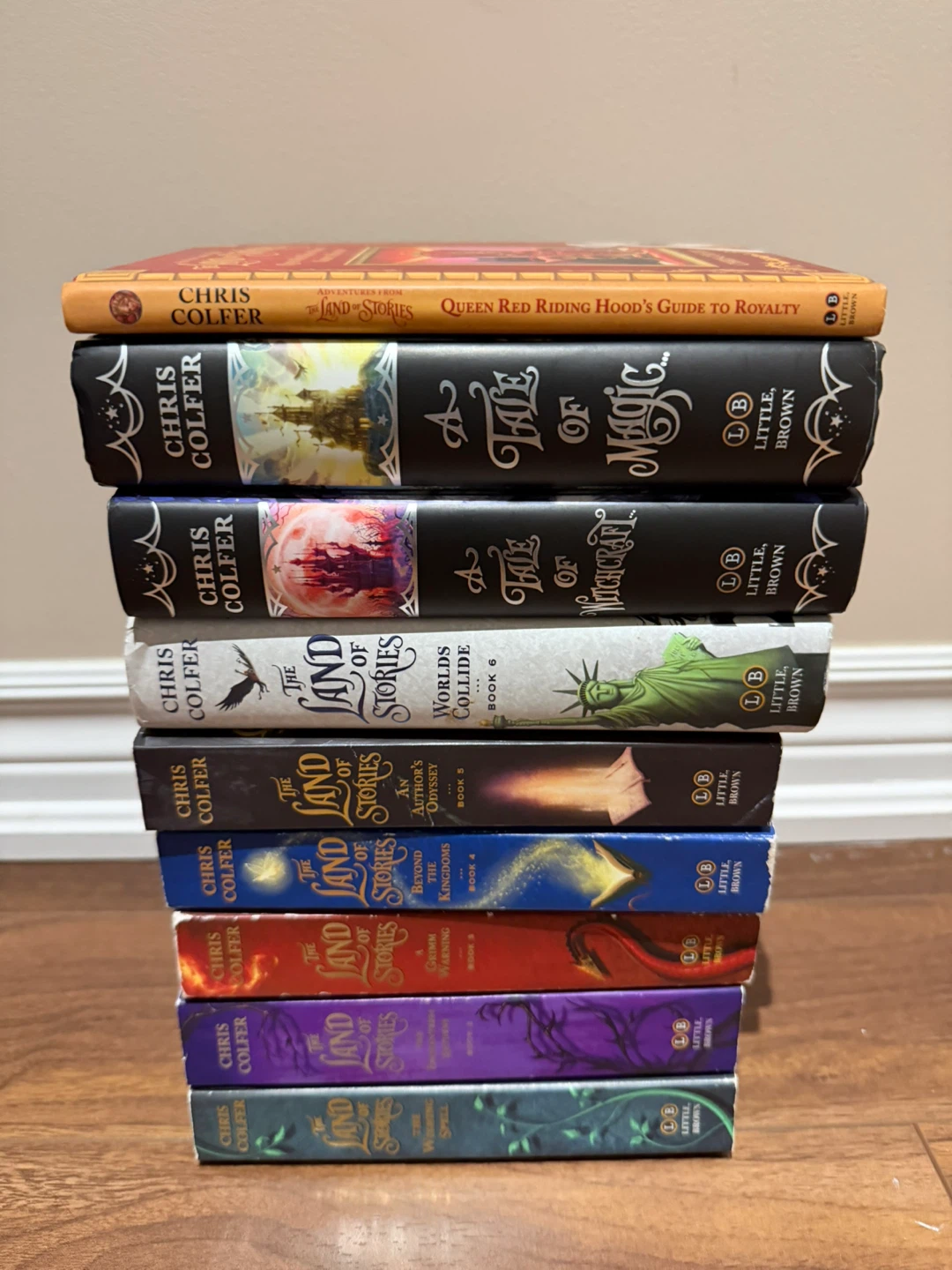 Land of Stories set of 9 chapter books - photo 2