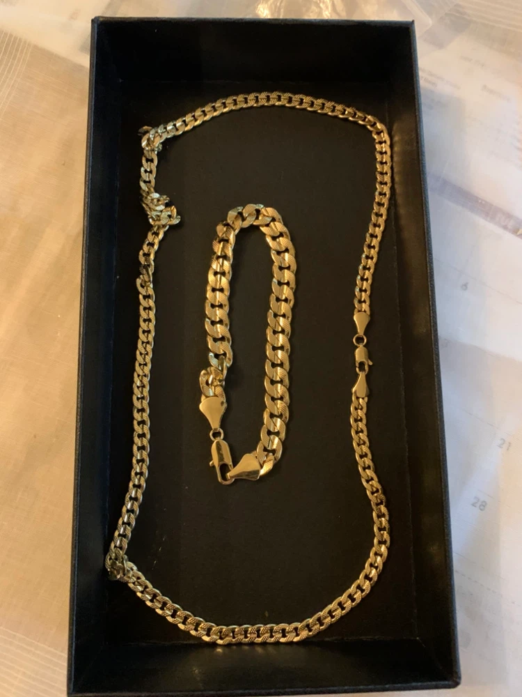Gold-tone chain necklace and bracelet set