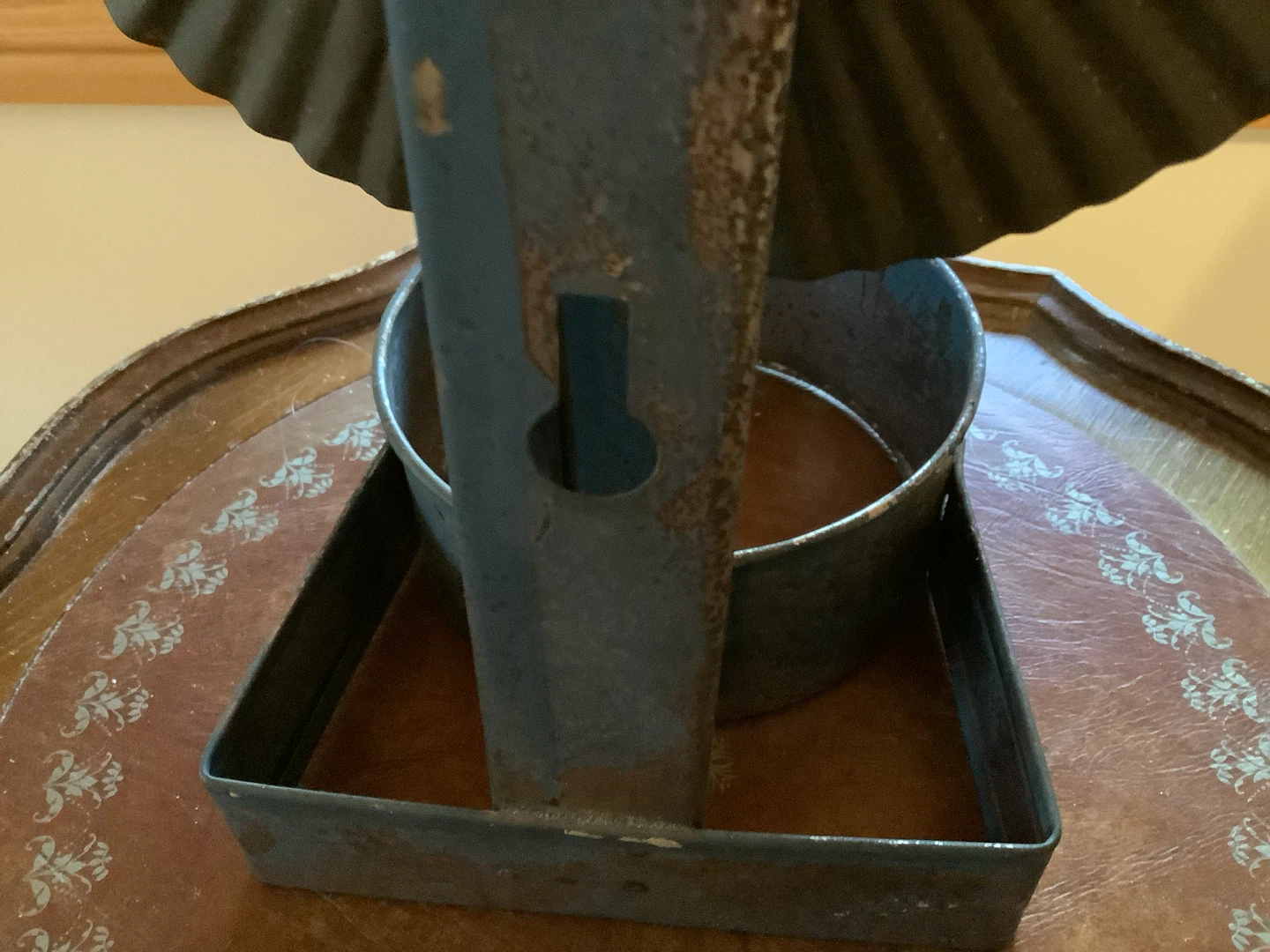 Antique Fluted Metal Reflector for Oil Lamps 🐞 - photo 4