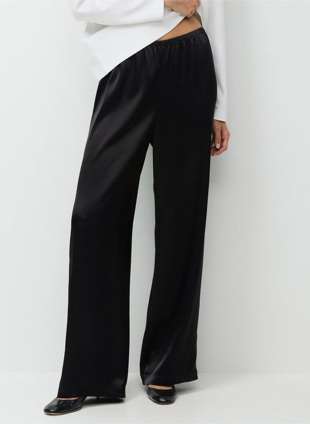 Aritzia Babaton Archer Satin Pant