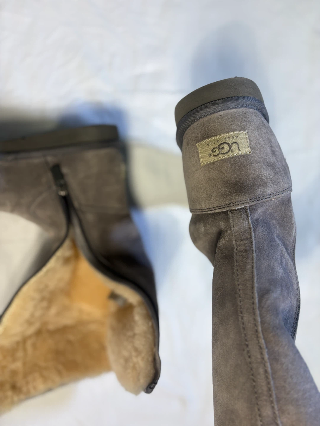 UGG Boots Women's Size 6 - photo 3