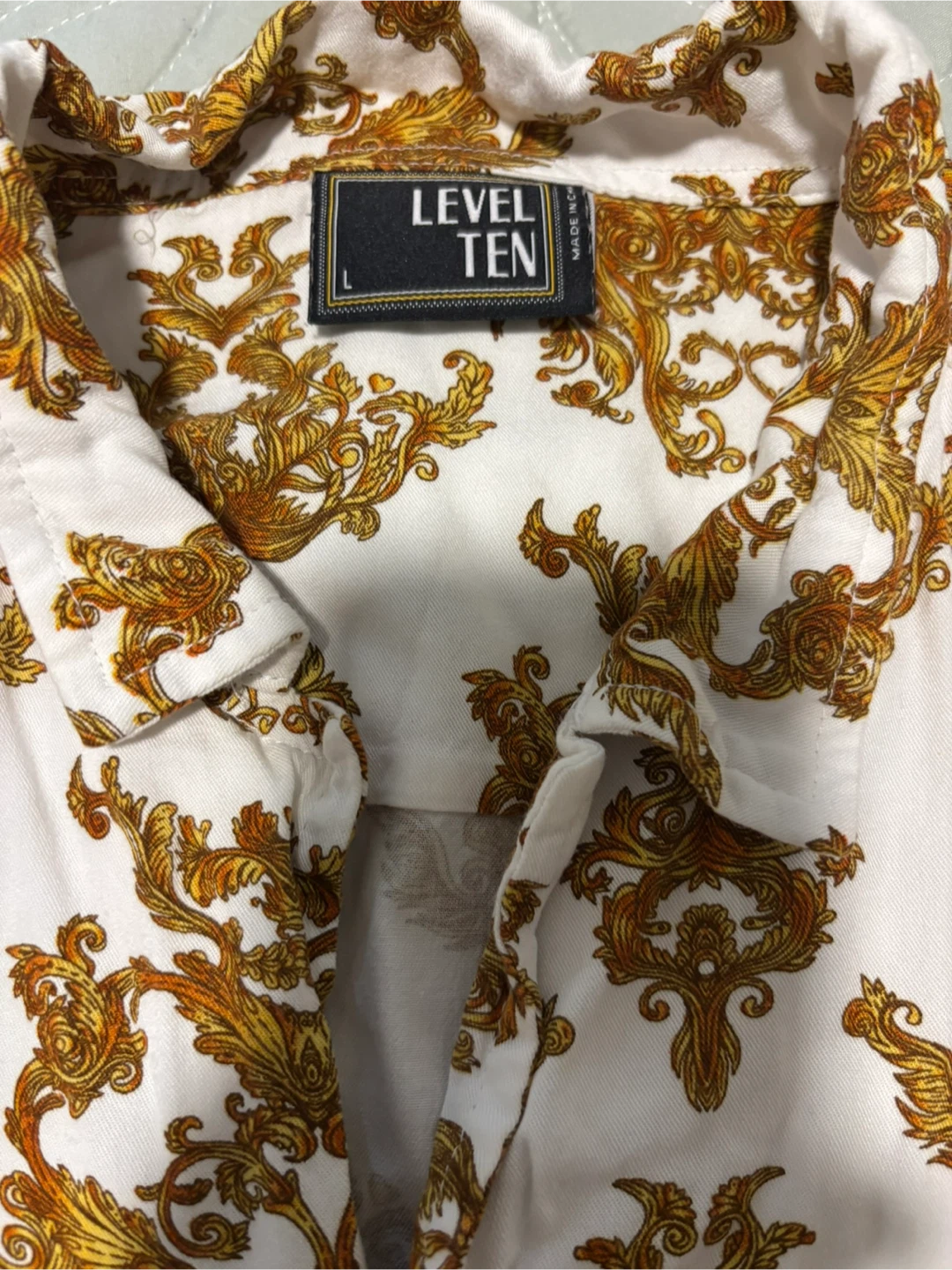 Level Ten Gold Baroque Print Button-Down Shirt - photo 2