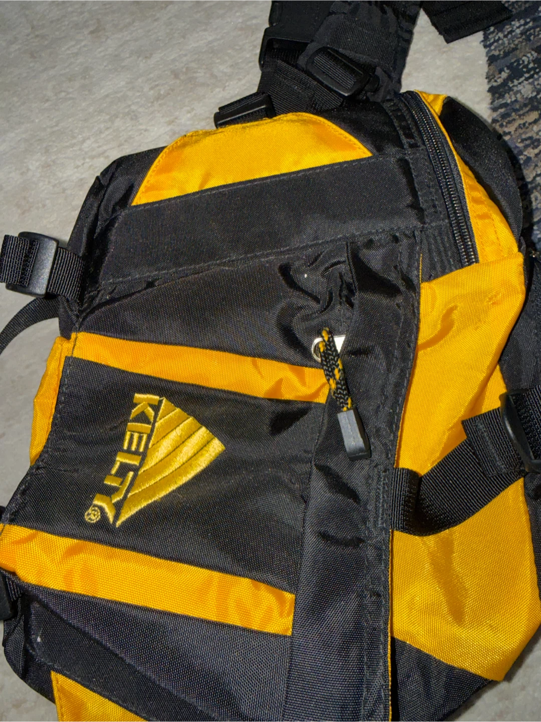 Kelty Yellow and Black Waist Pack - photo 2
