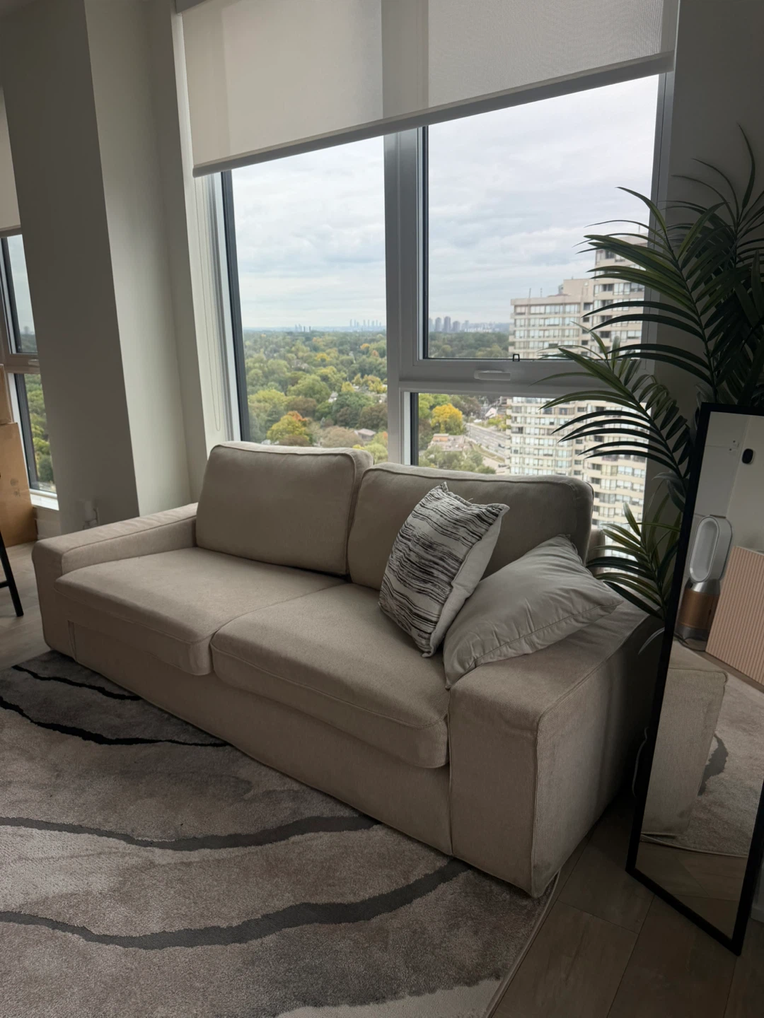 IKEA KIVIK Three-Seat Sofa - Gunnared Beige - photo 2