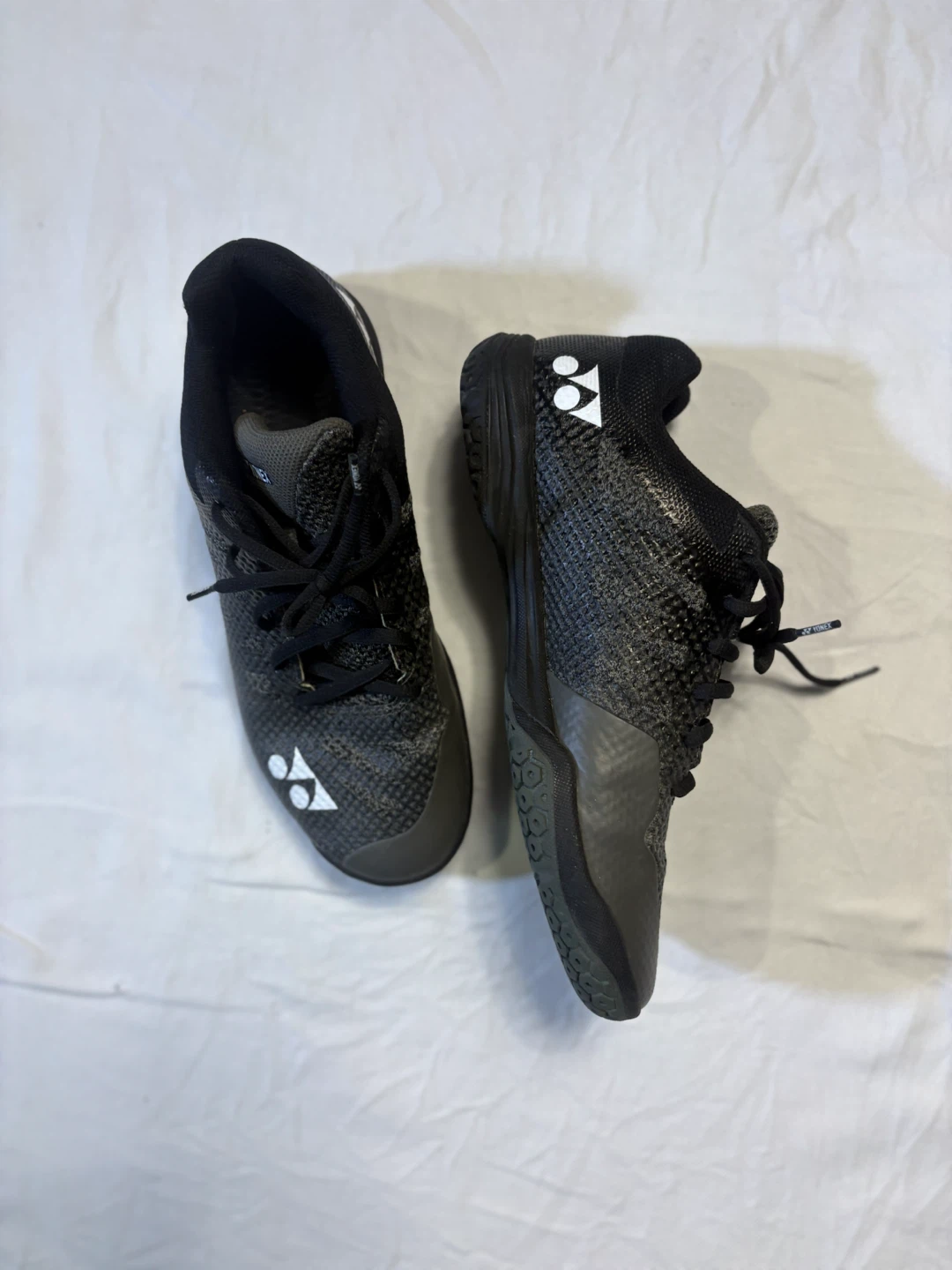 Yonex Black Badminton Shoes - photo 2