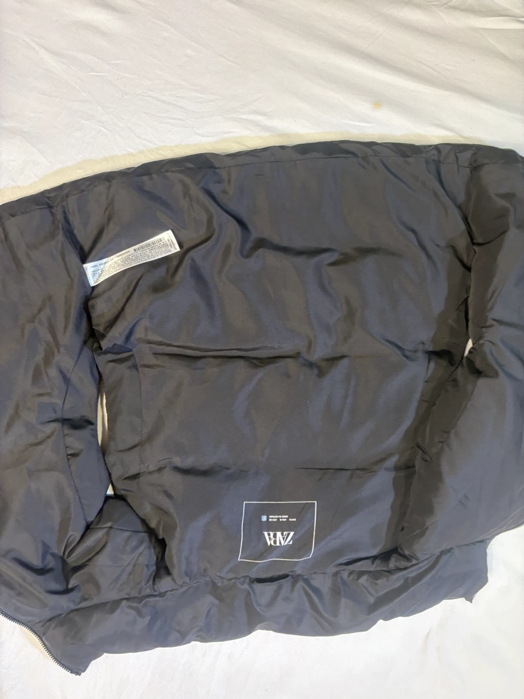 Zara Black Puffer Vest - photo 2
