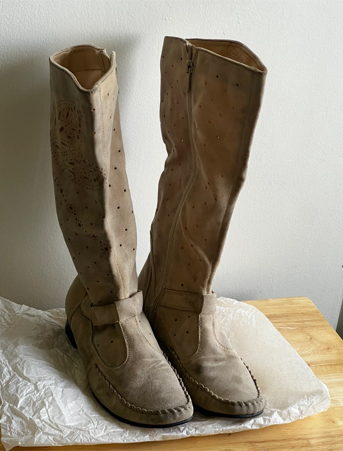Castellano Suede Boots Size 37