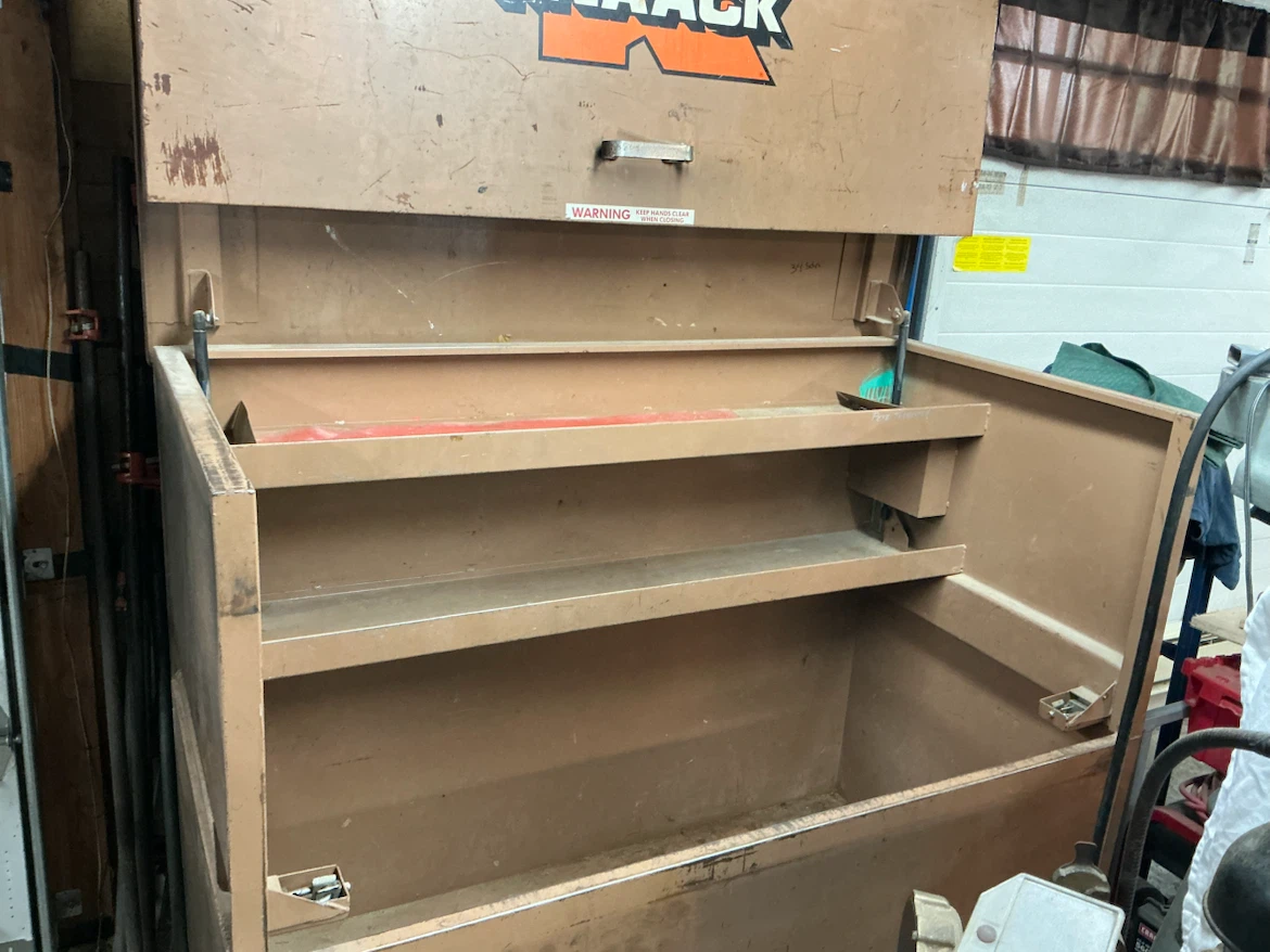 Knaack Jobsite Storage Chest - photo 2