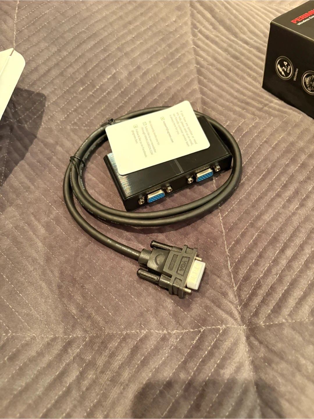 Ugreen VGA Male to 2 Female Video Splitter Cable - photo 3