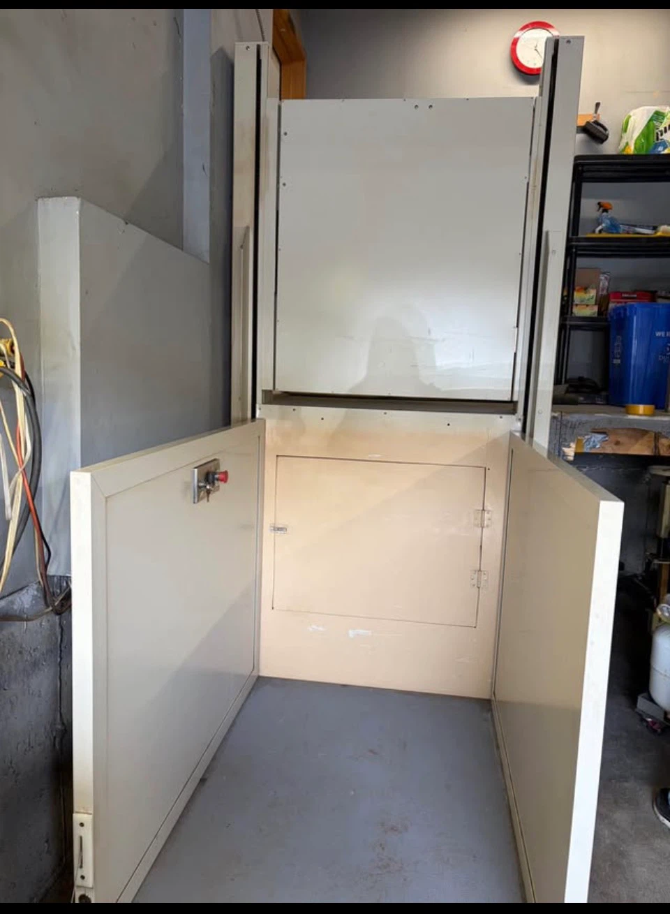 Savaria M2 Residential Vertical Platform Lift