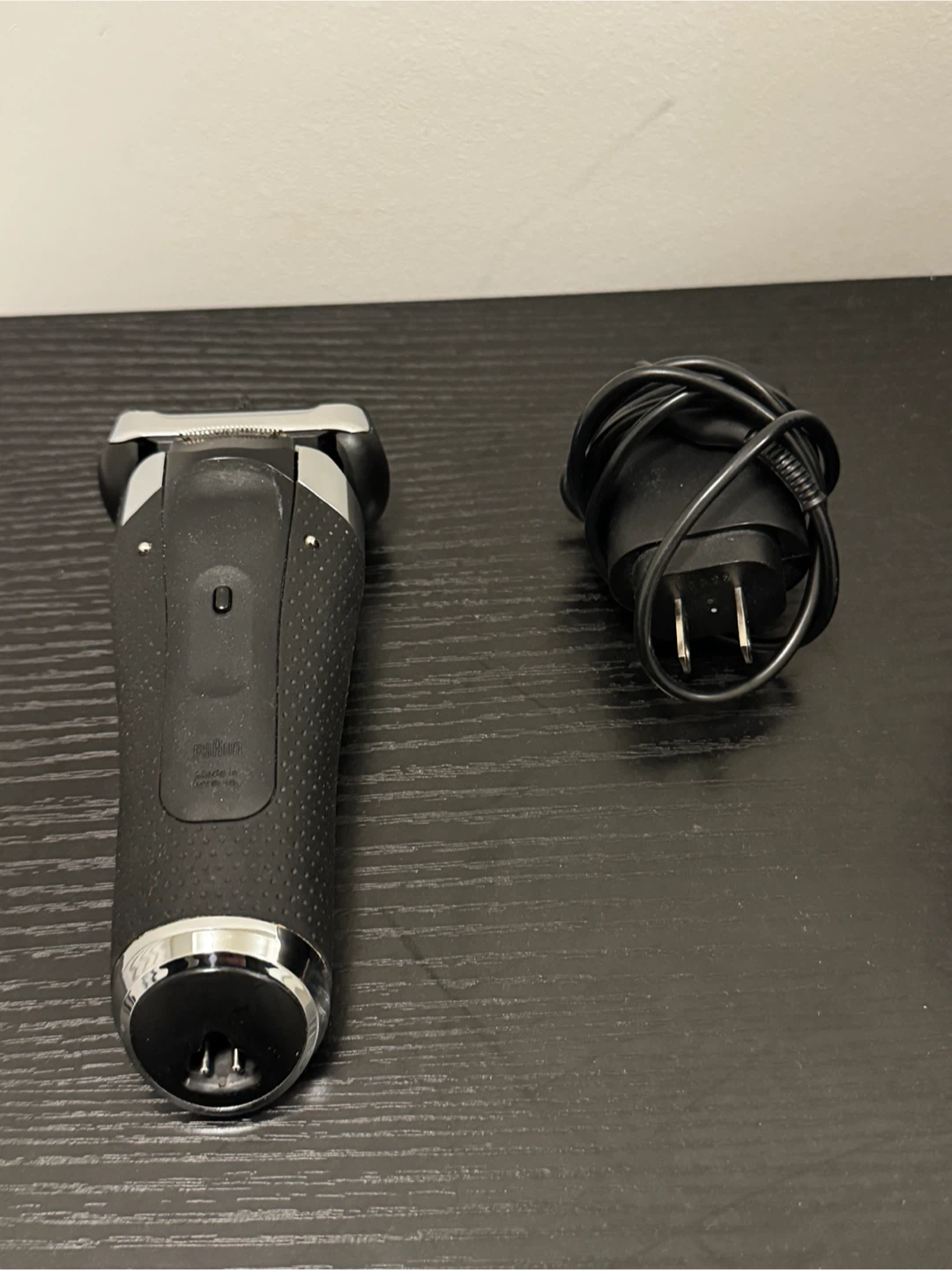 Braun Series 9 Wet & Dry Shaver - photo 3