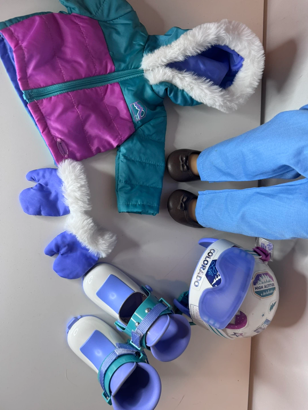 American Girl Truly Me 18-inch Doll Scrubs and Winter Gear - photo 2