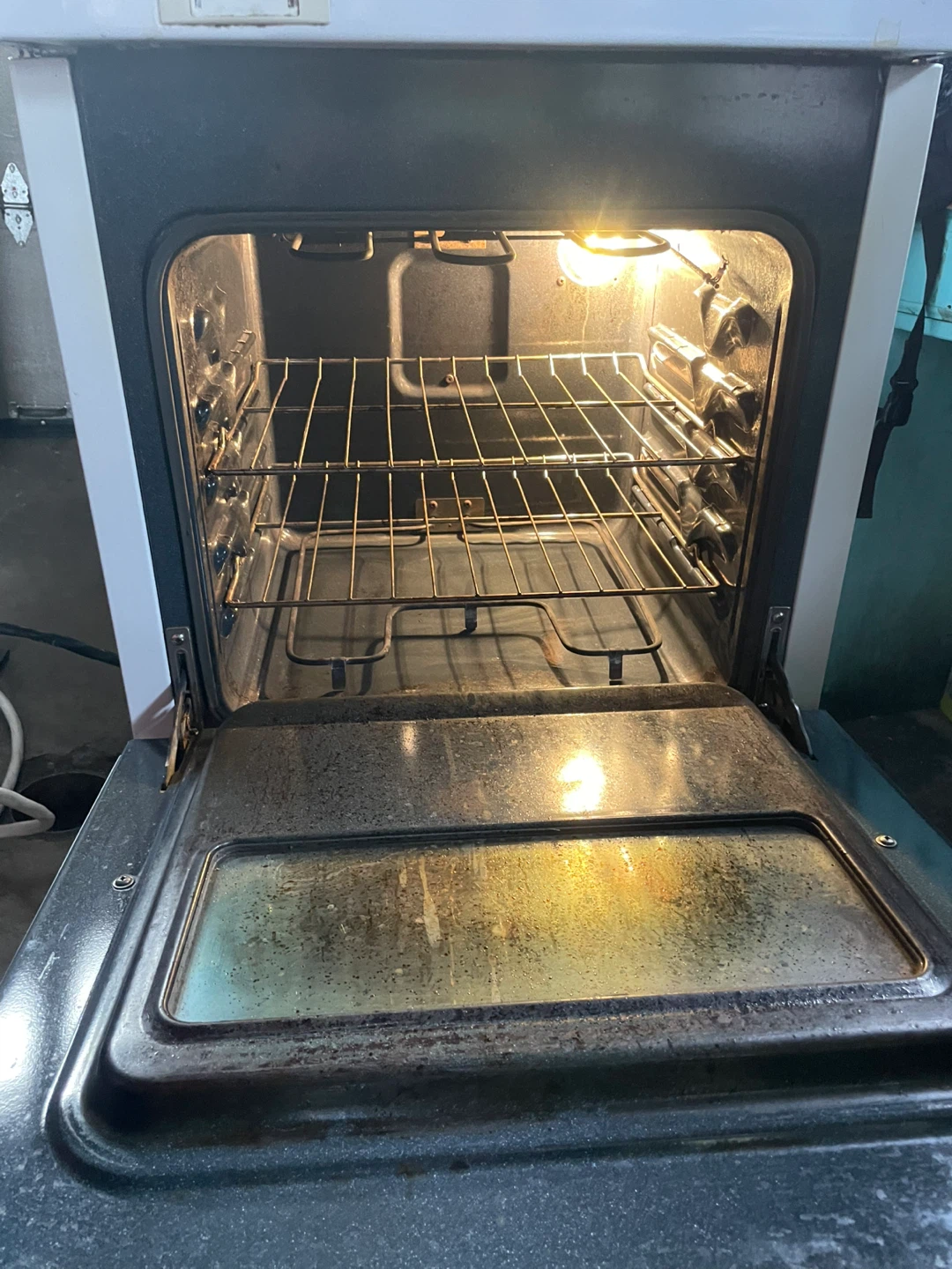 stove 24" & delivery - photo 4