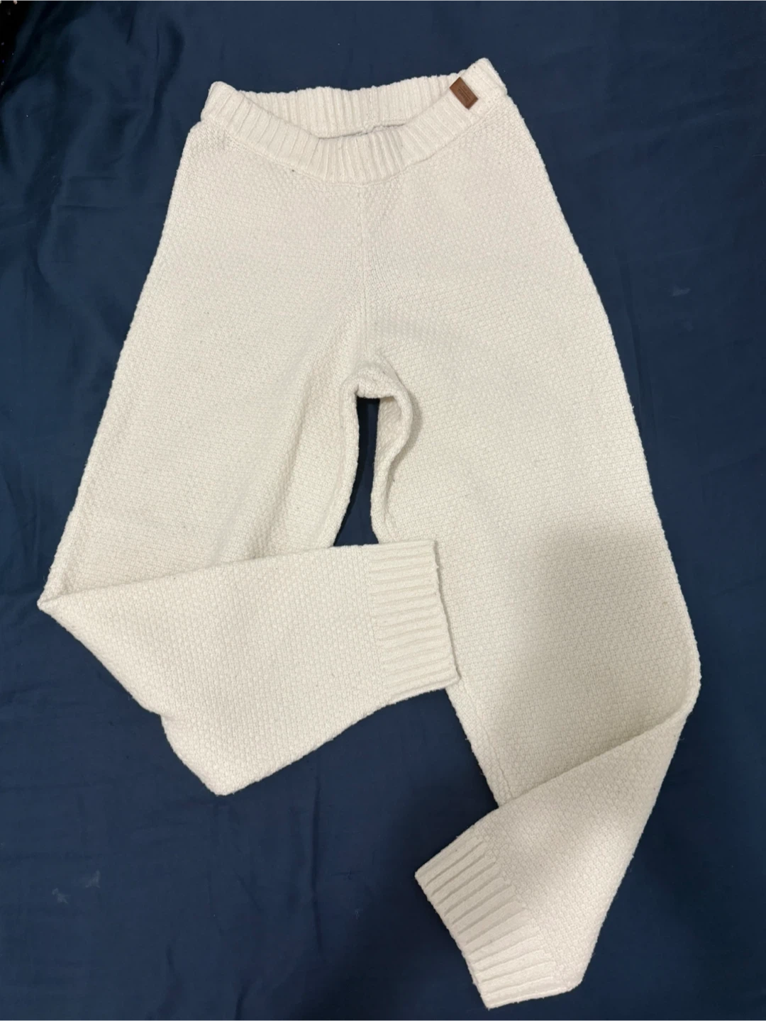 Size 8 Kids Cardigan and Sweatpants - photo 2