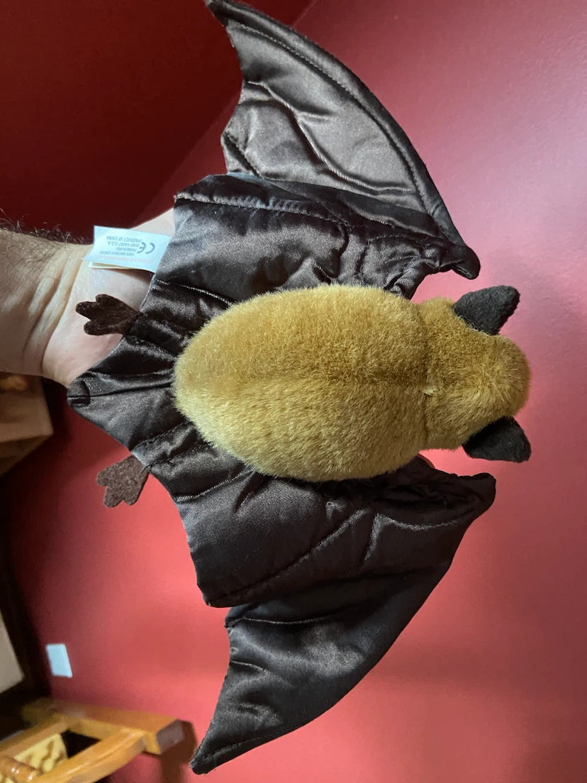 2001 K & M - 8" Plush Brown BAT - Flexible Satin Wings - photo 2