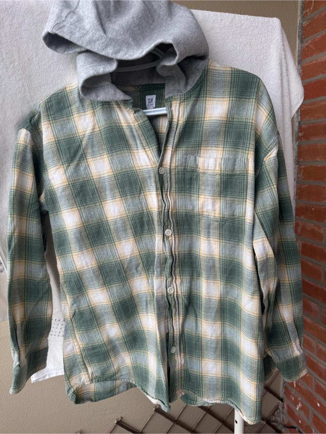 Gap Kids Plaid Hooded Flannel Shirt - photo 2
