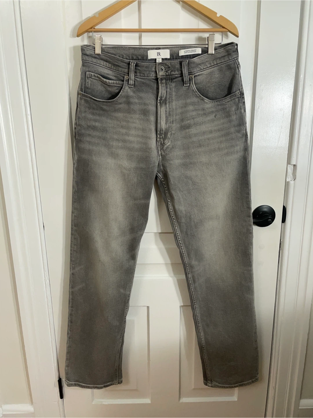 Banana Republic Authentic Straight Grey Denim Jeans 33x32