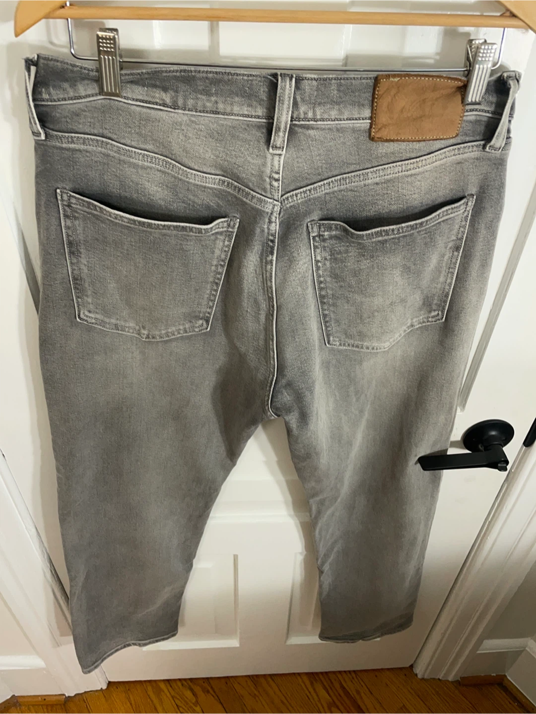 Banana Republic Authentic Straight Grey Denim Jeans 33x32 - photo 5