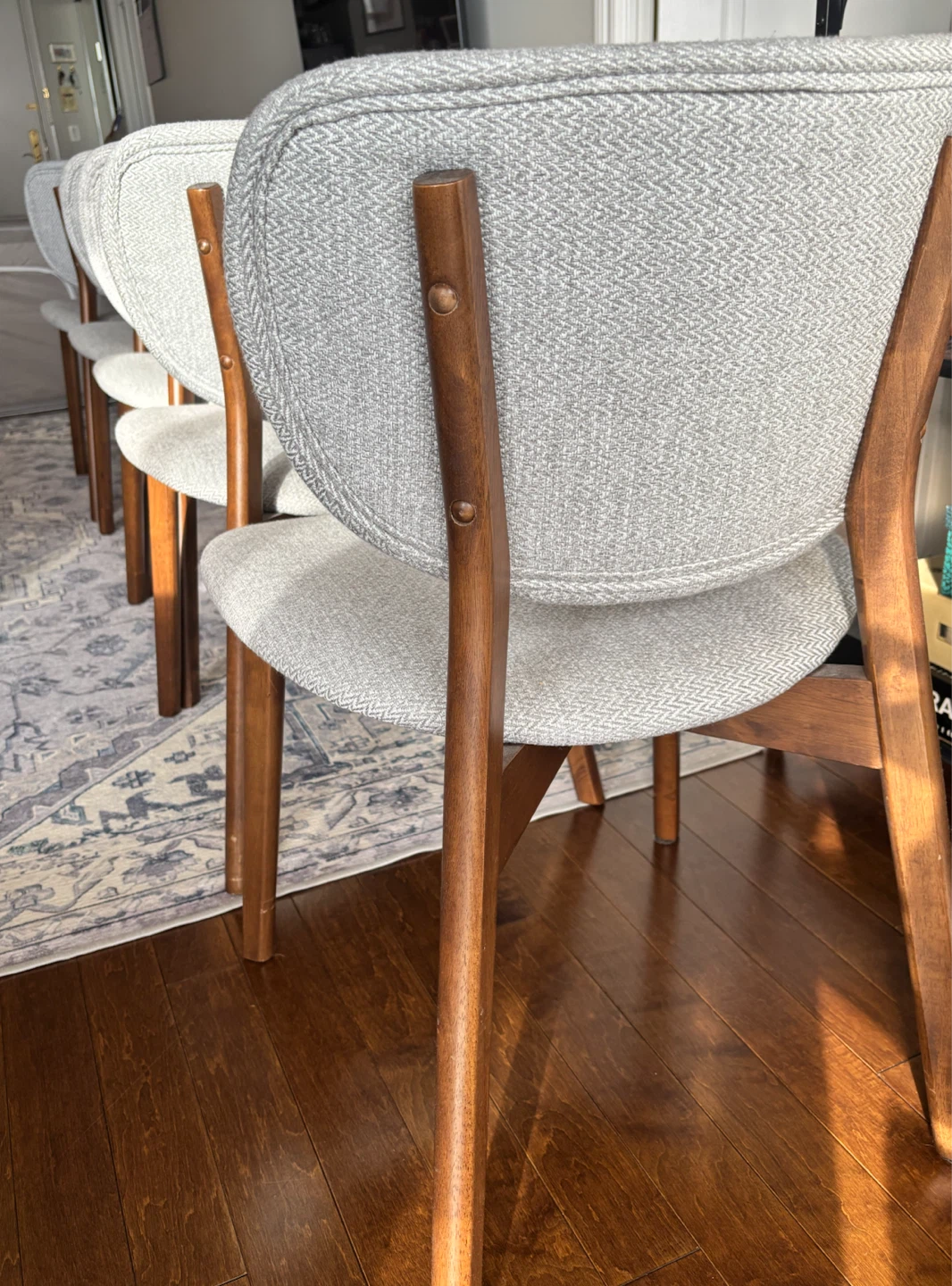 5 Structube Odense dining chairs - photo 3