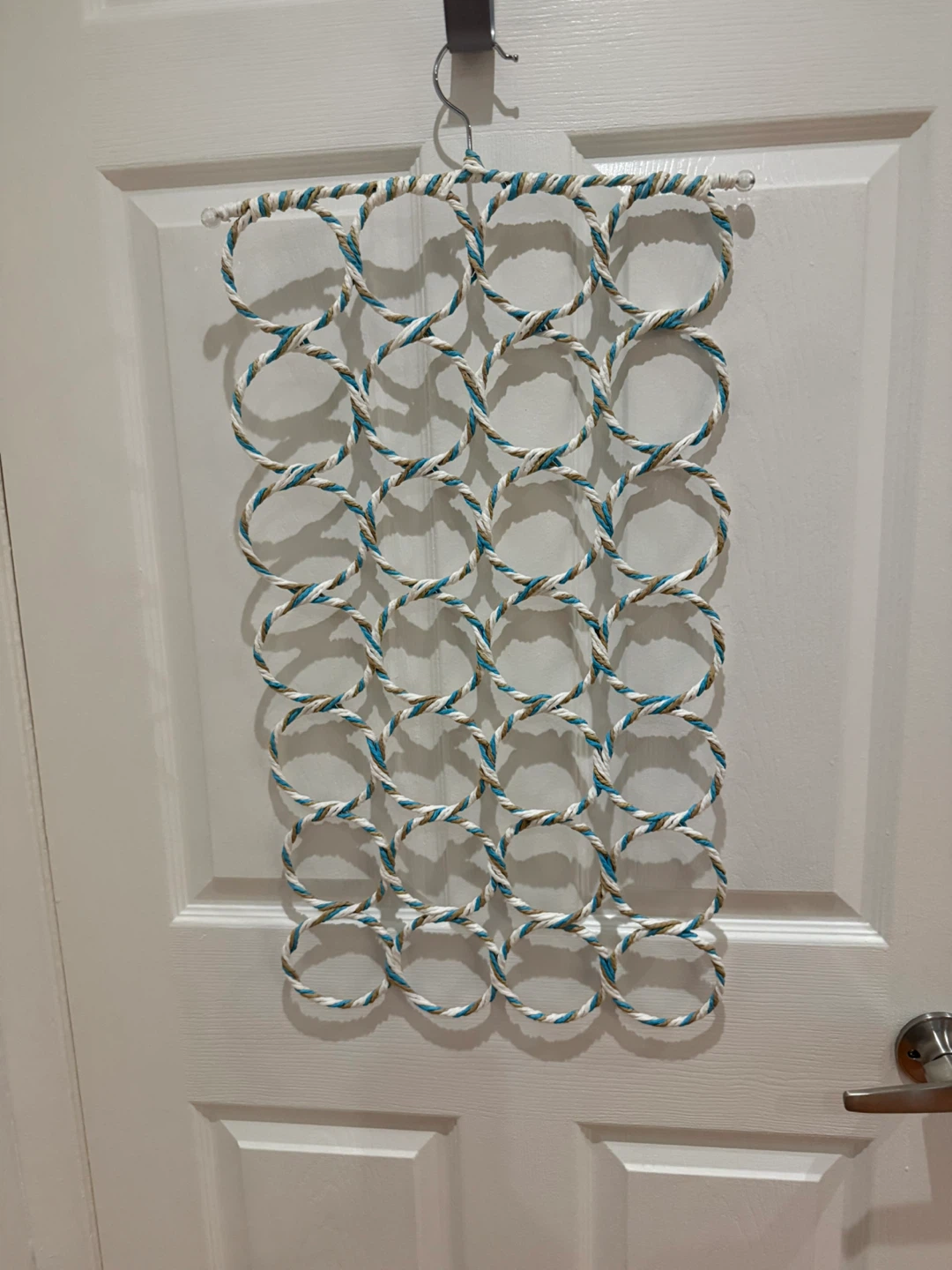 Hanging Scarf and Accessory Organizer