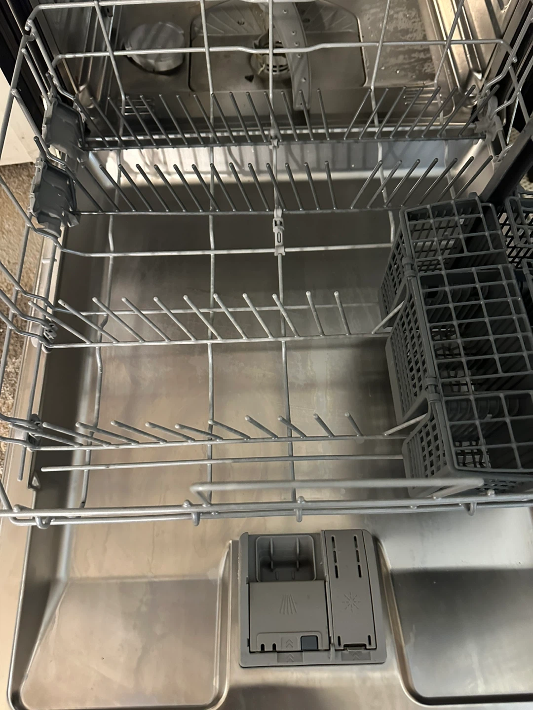Bosch SilencePlus 46 dBA Dishwasher - photo 4