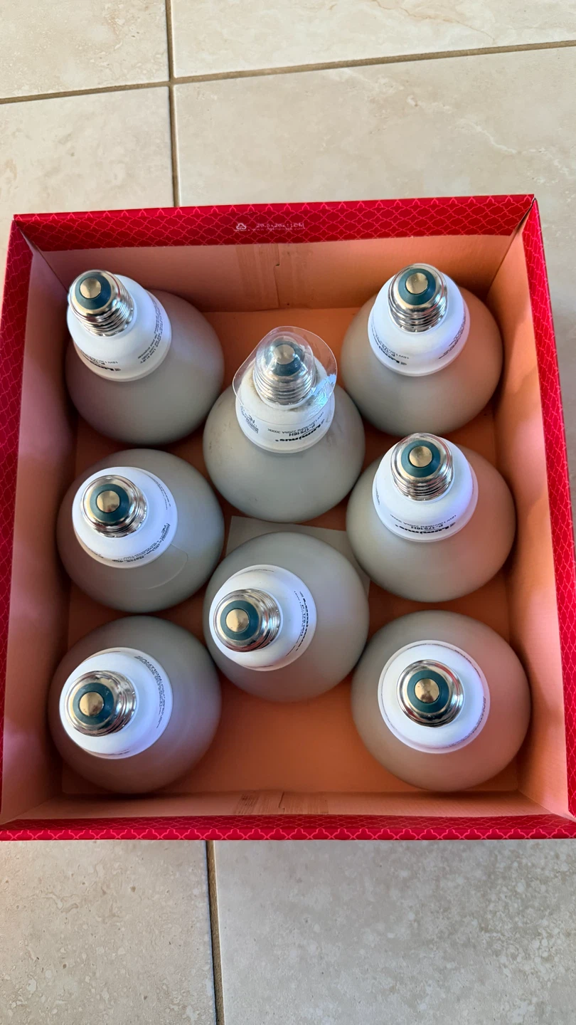 8 Luminus LED Light Bulbs P-17516H - photo 3