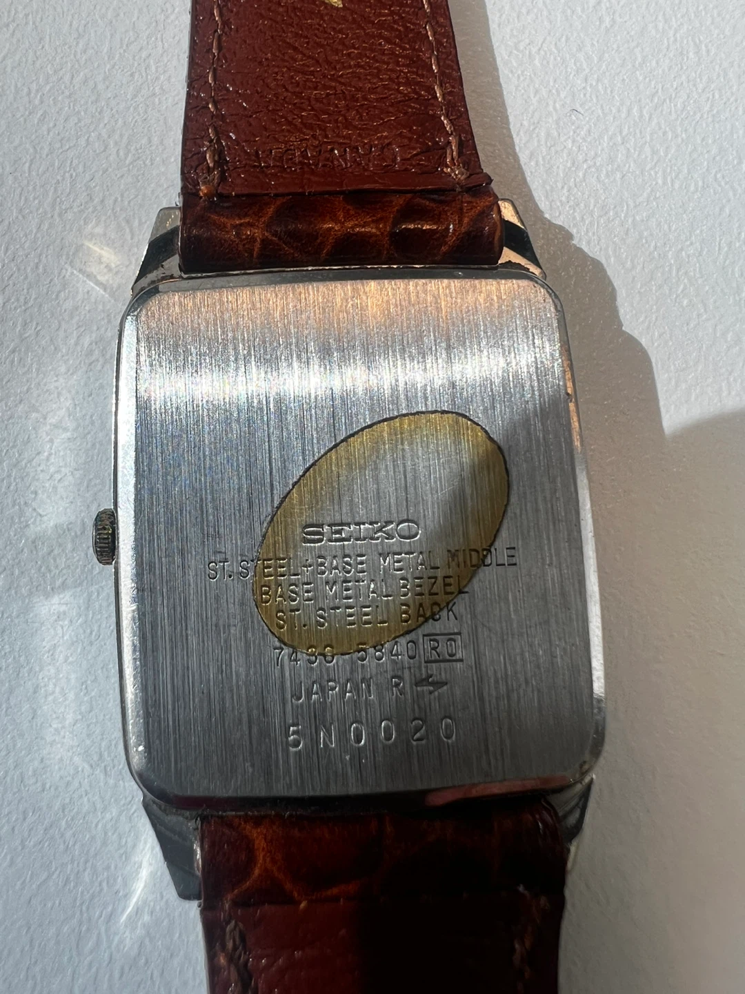 Seiko Quartz Rectangular Watch with Leather Strap - photo 4