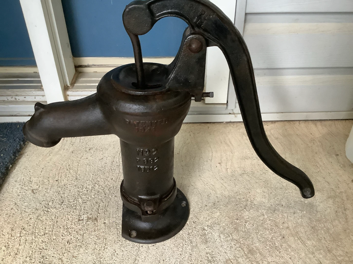 Vintage Cast Iron #2 Cistern/Water Pump 🐞 - photo 4