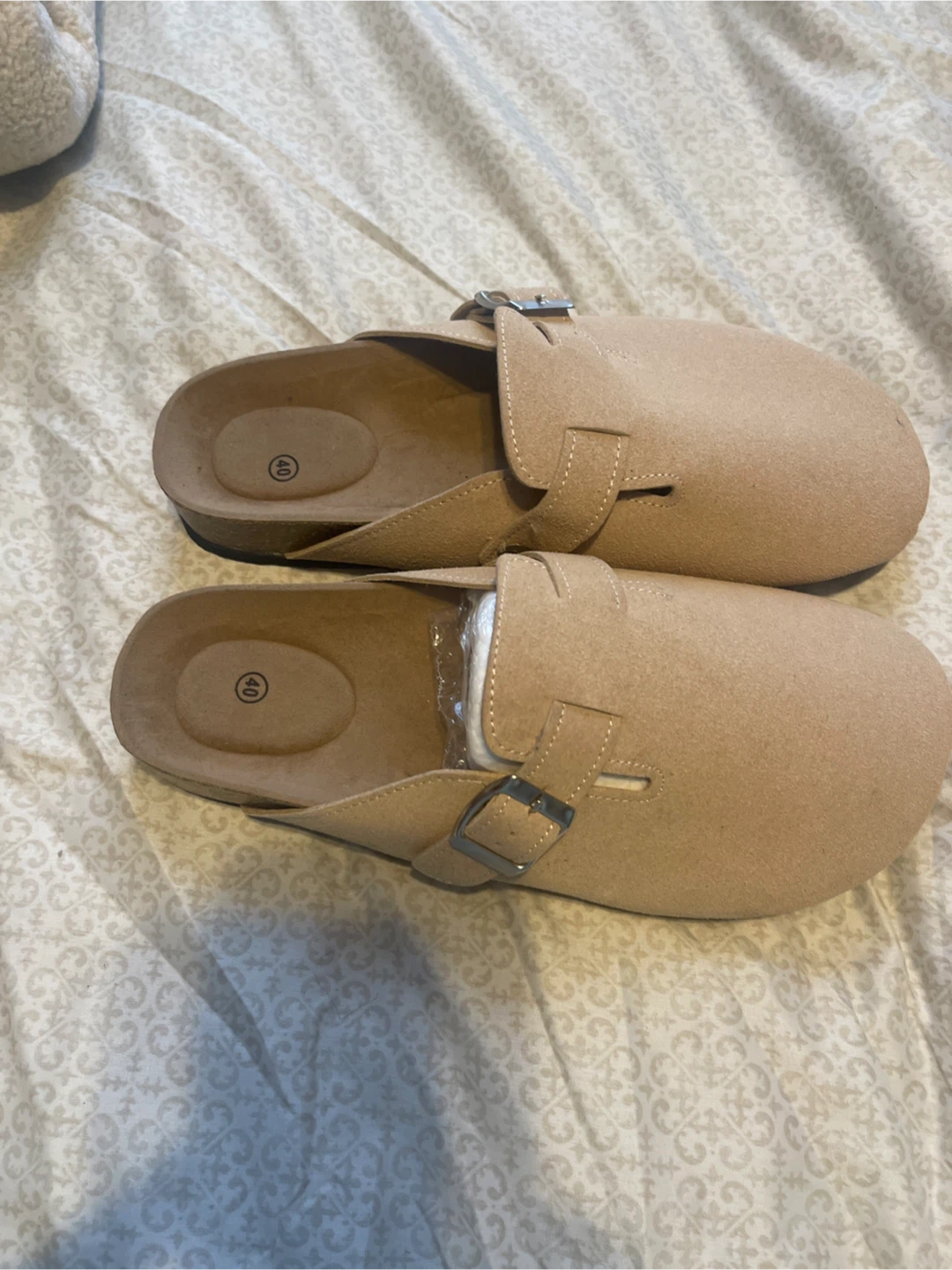 Beige Suede Slip-On Clogs Size 40 - photo 2