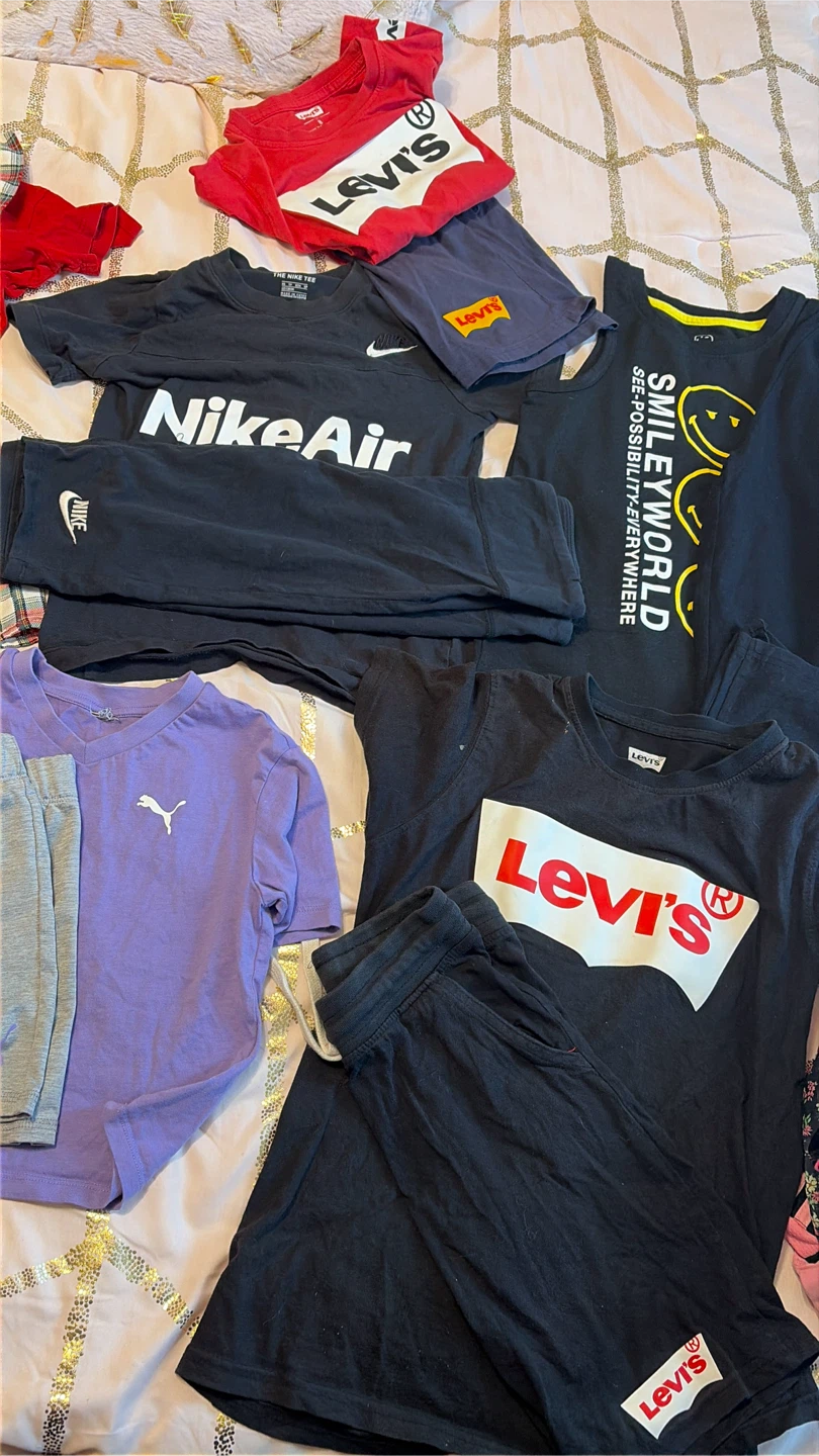 Kids branded clothing bundle all for 60$ - photo 3