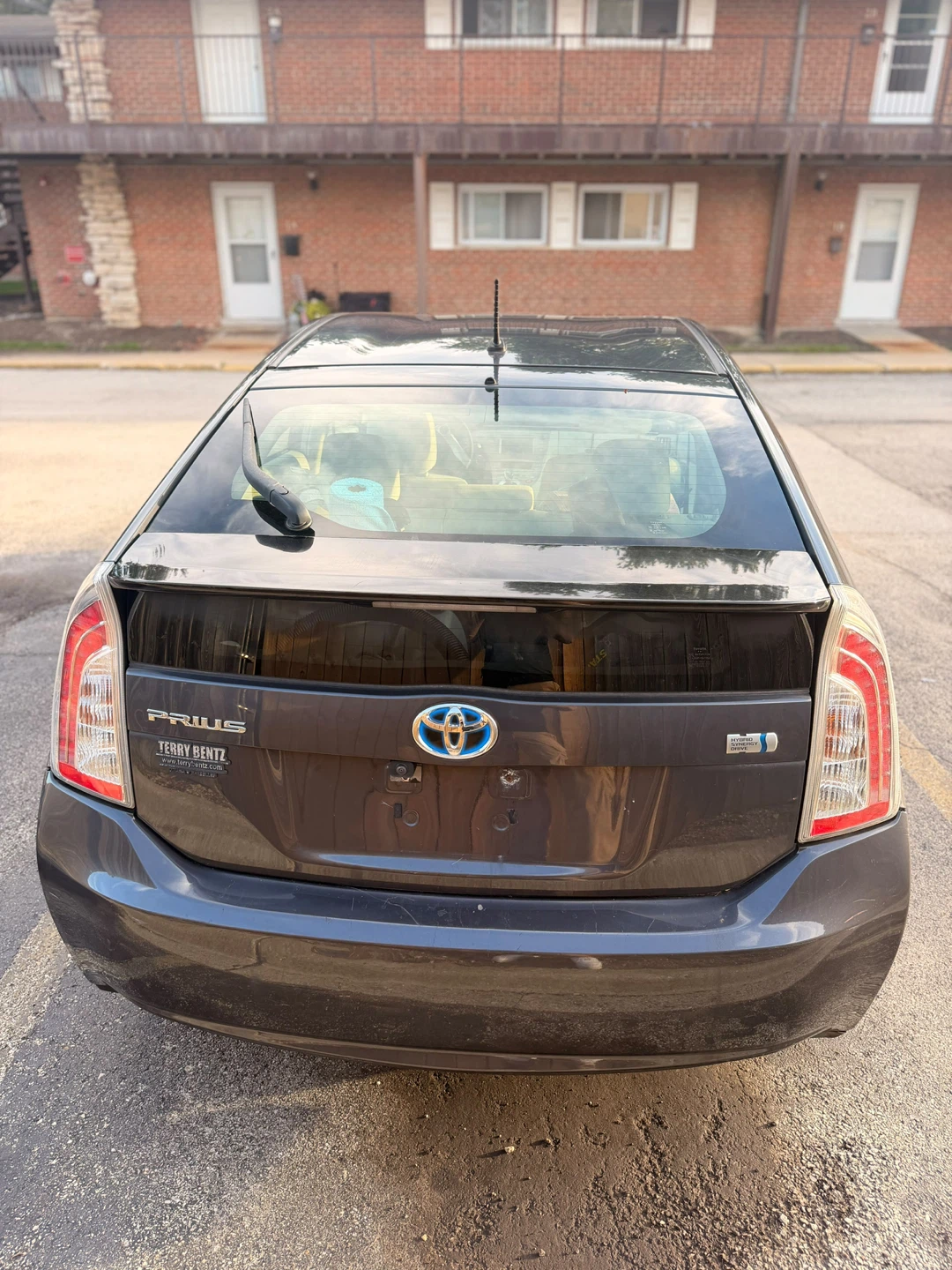 Toyota Prius Hybrid - photo 4
