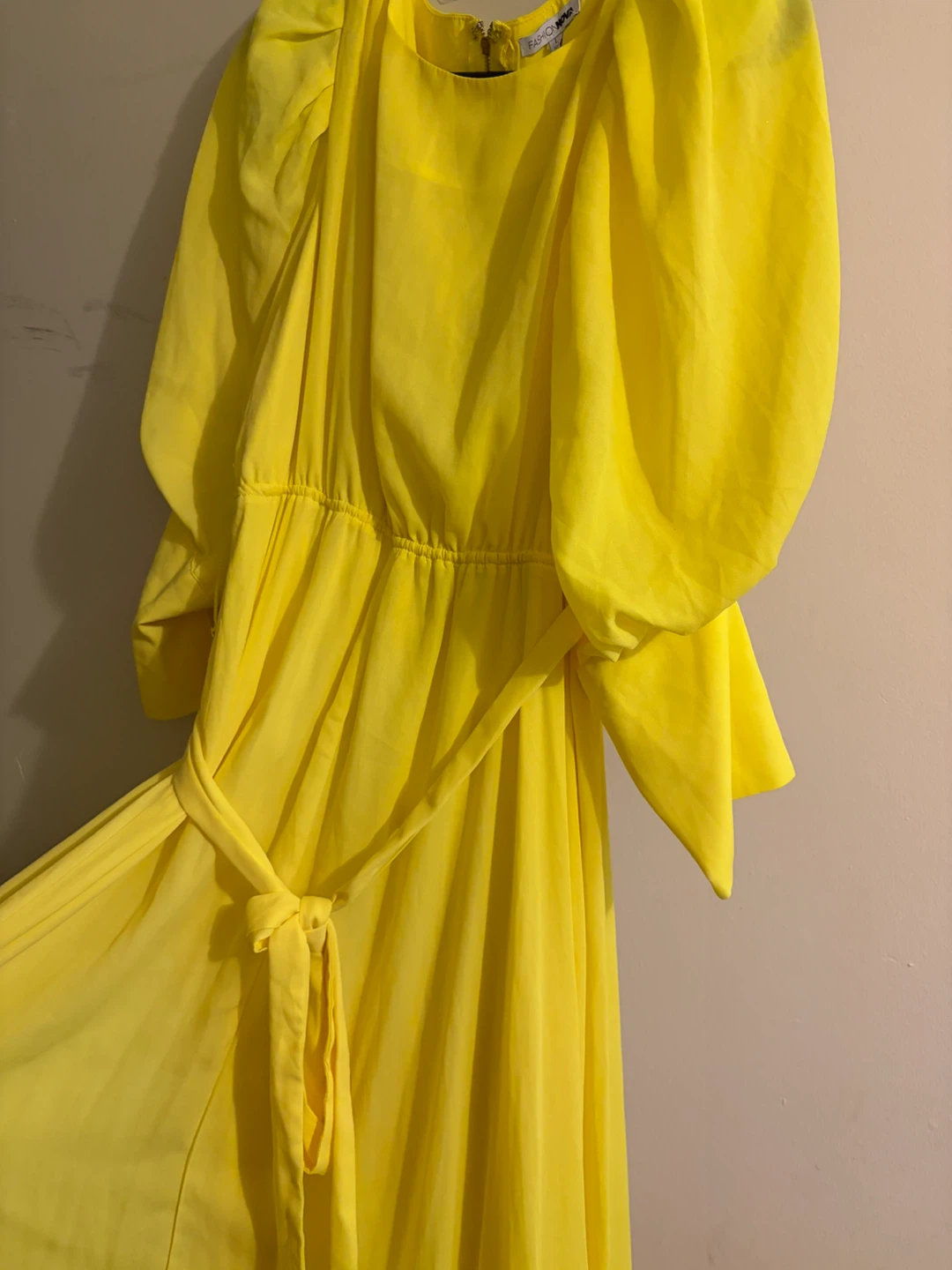 Various Formal Dresses and Traditional Wear - photo 5