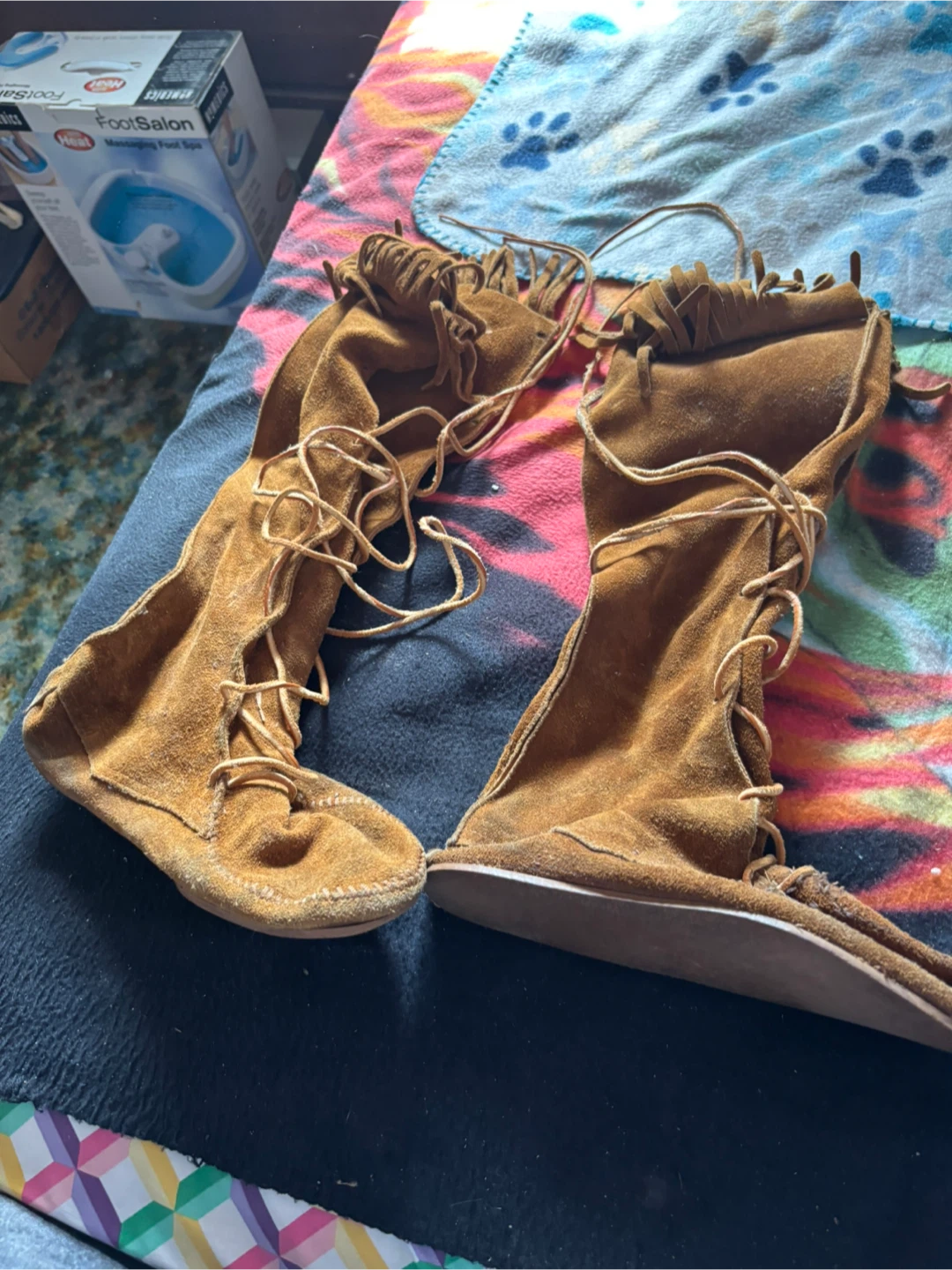 Moccision  boots