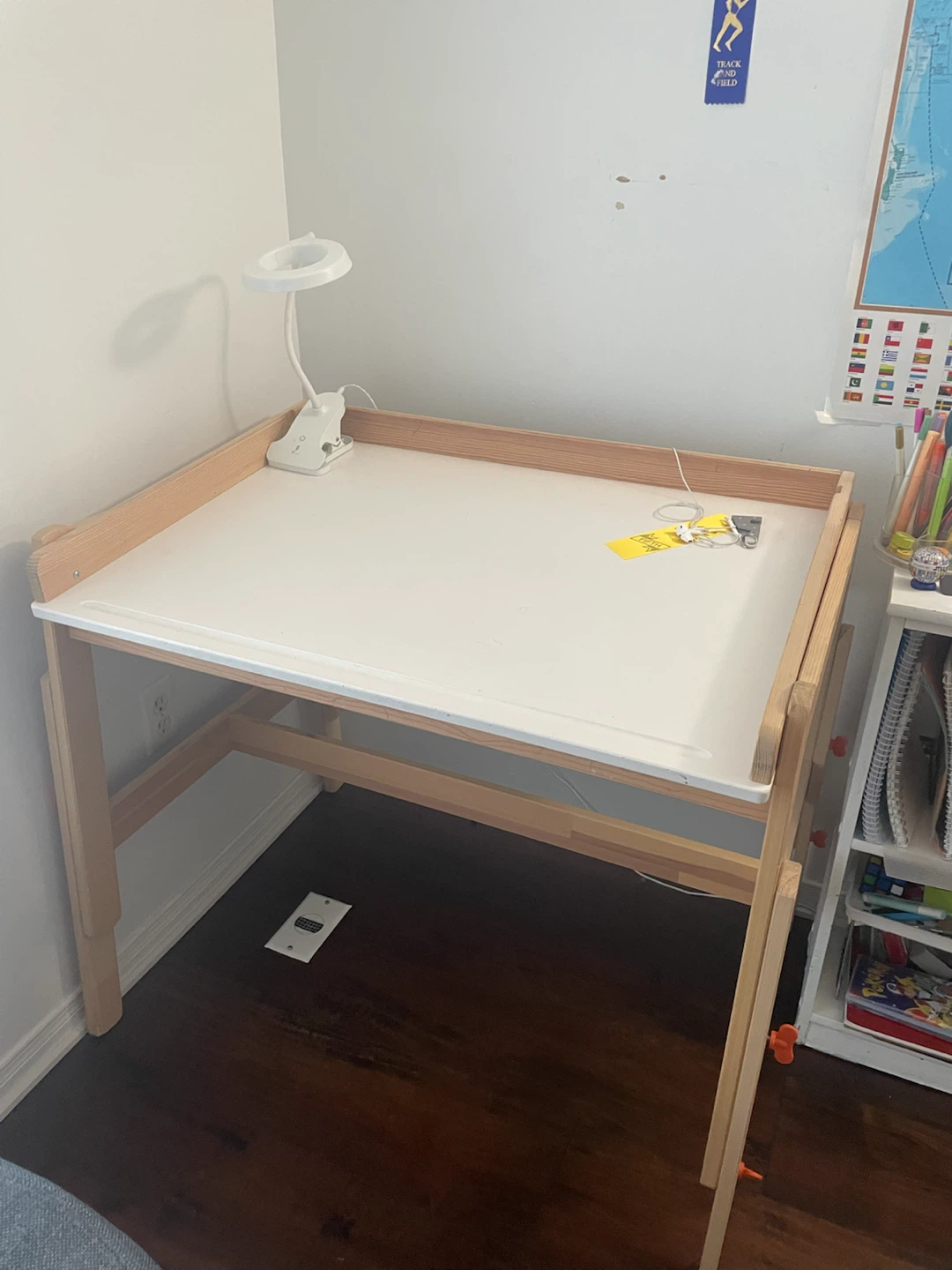 IKEA PAHL Desk (Height adjustable) - photo 3