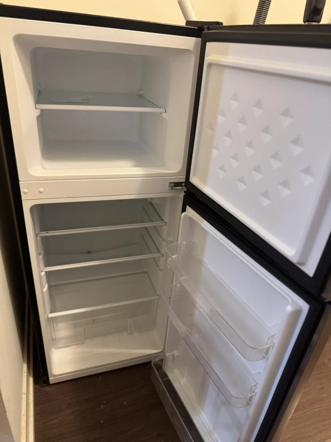Danby Compact Refrigerator DCRD042C1BSSDB-3 - photo 2