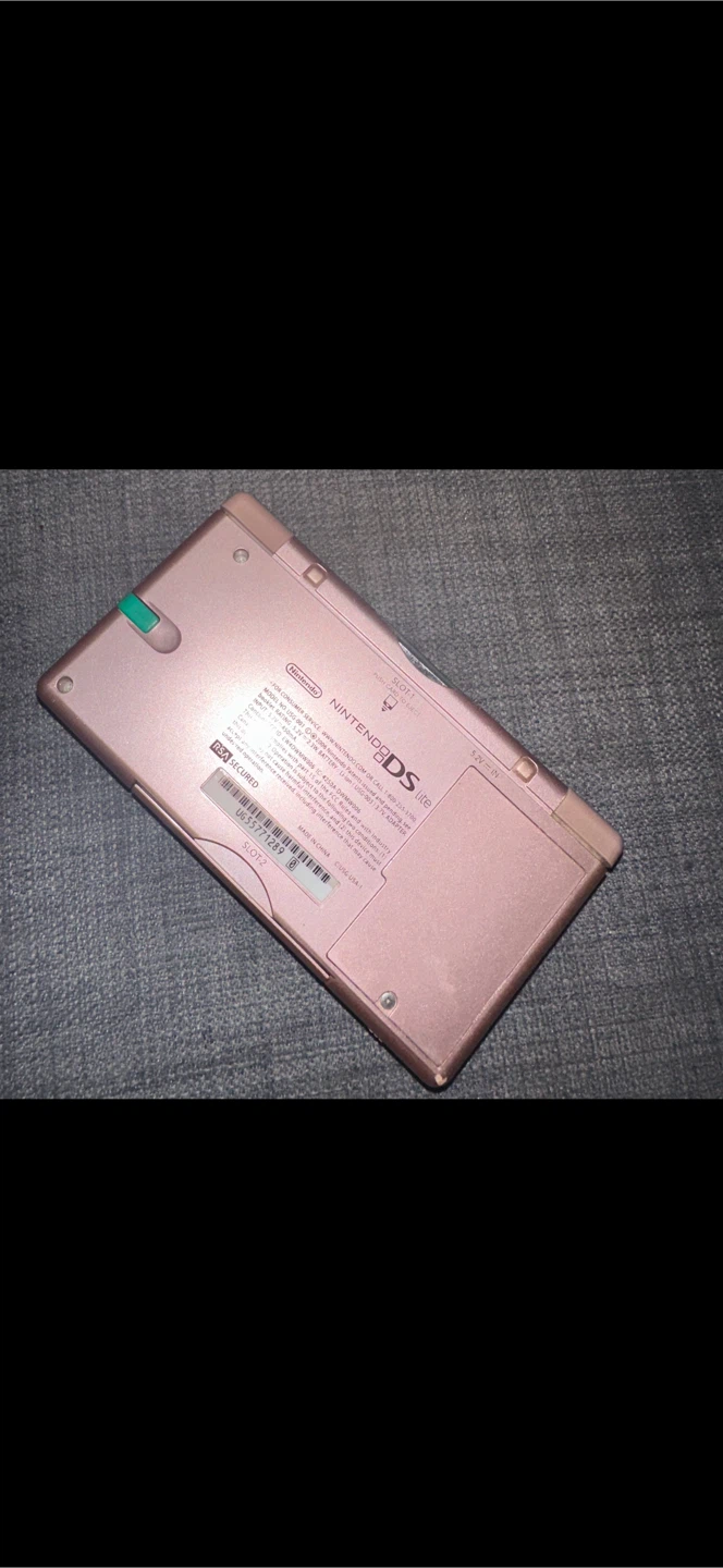 Nintendo DS Lite Metallic Rose - photo 2