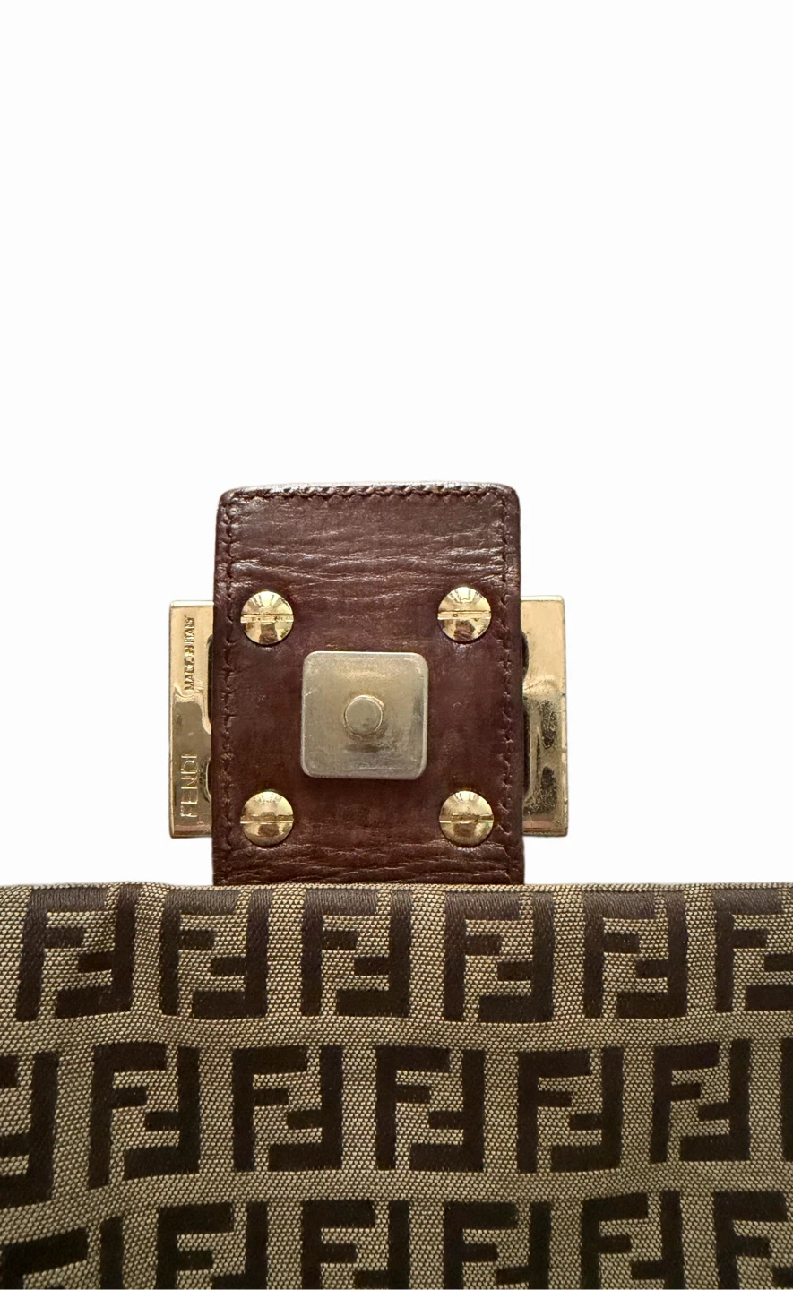 Fendi Zucca Print Mamma Baguette Handbag - photo 5