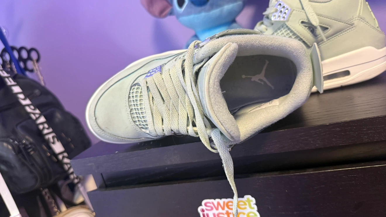 Air Jordan 4 Seafoam Green - photo 4