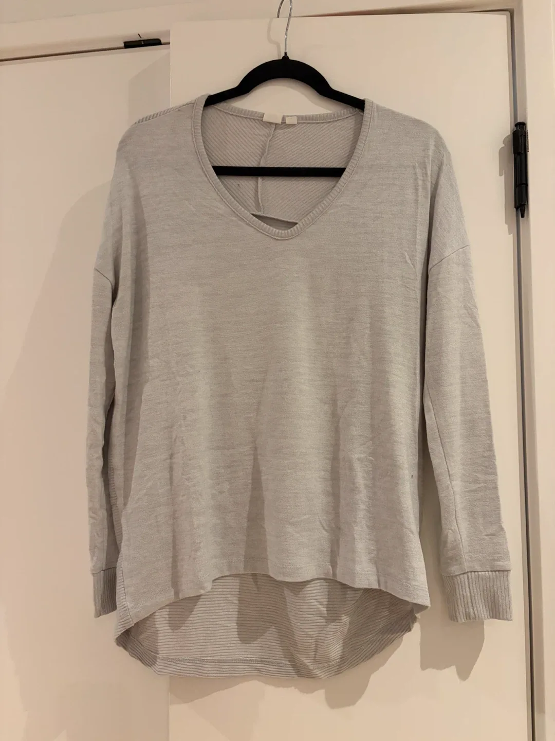 Gap Light Grey V-Neck Sweater
