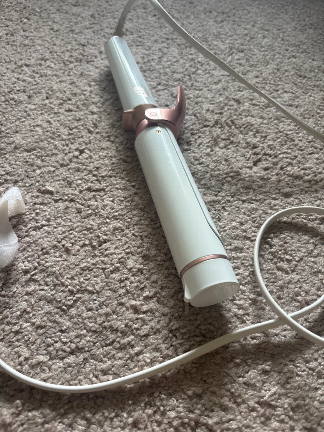 T3 Curling Iron White and Rose Gold - photo 3