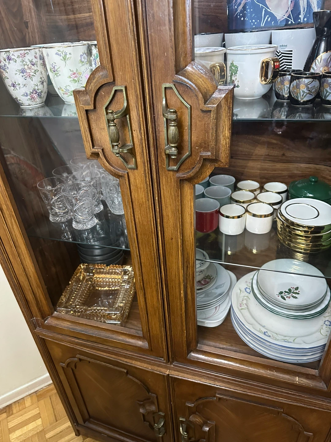 Vintage Wooden  Cabinet - photo 2
