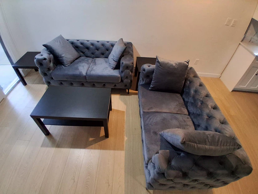 Love seat new - photo 2