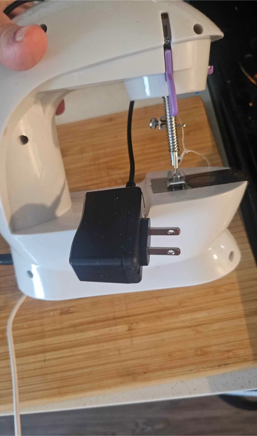 Compact Portable Sewing Machine - photo 4
