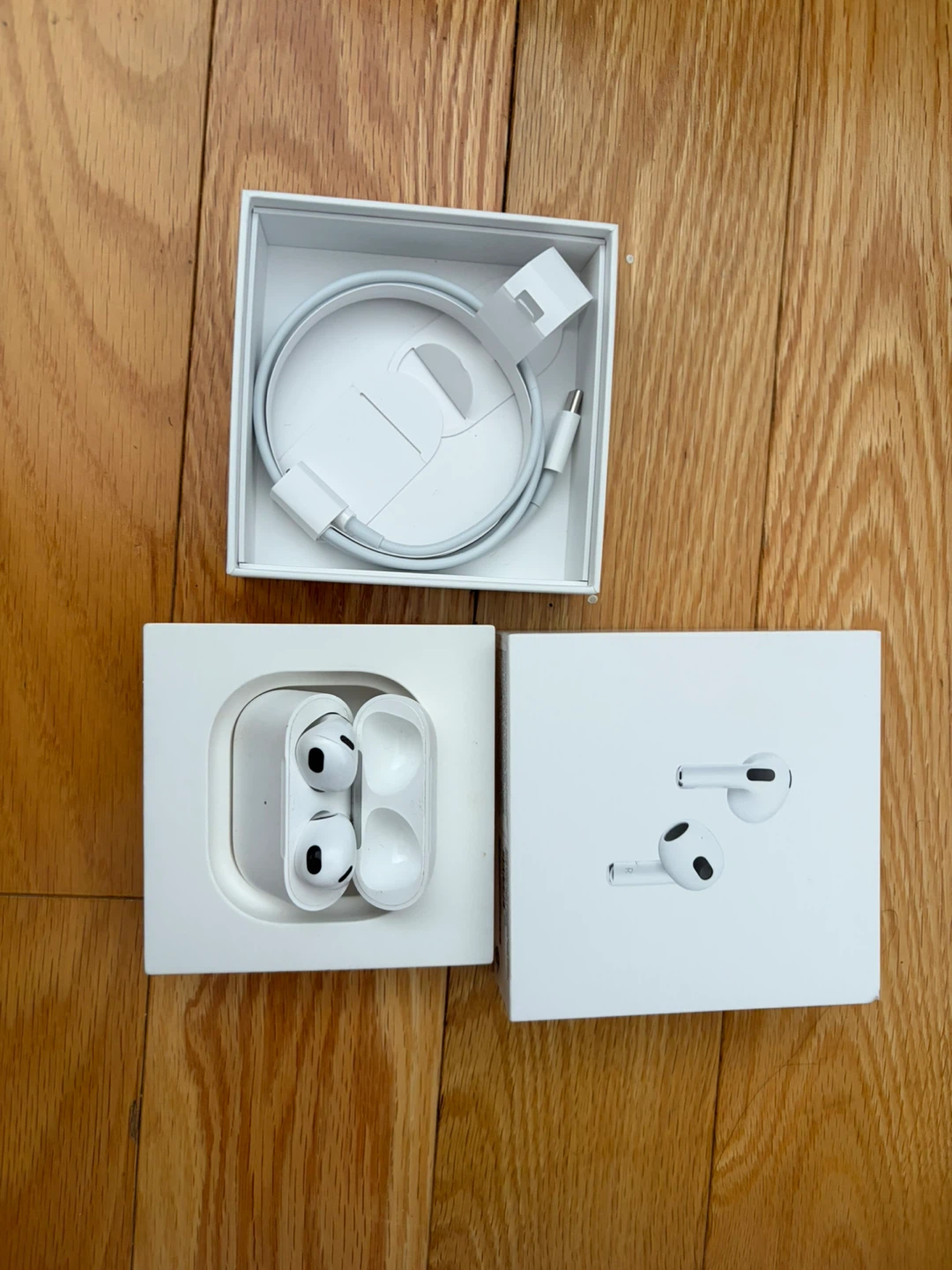 Apple AirPods 3rd Generation - photo 3