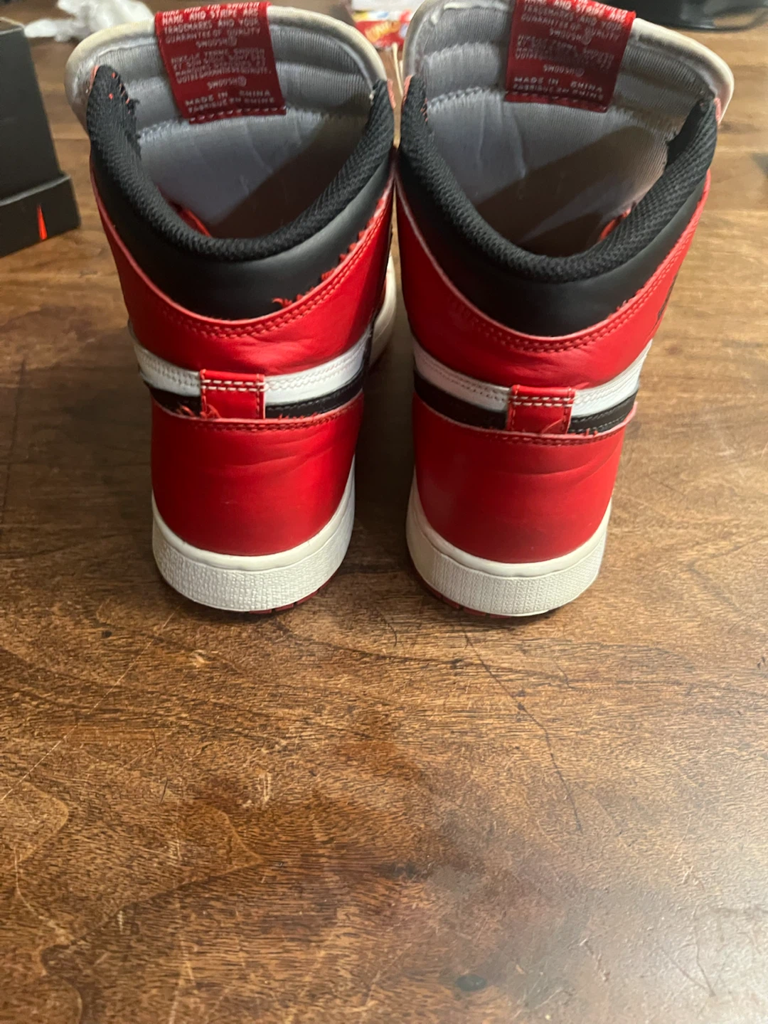 Nike Air Jordan 1 High - photo 3