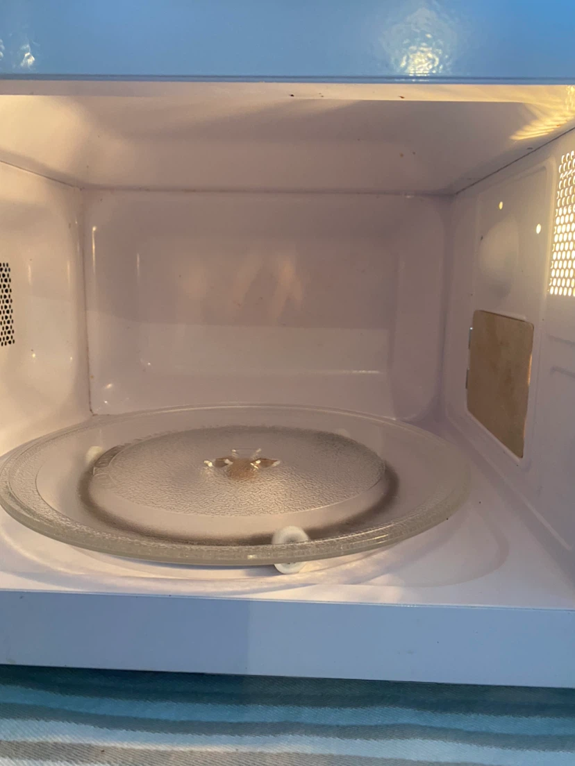 Hamilton Beach Stainless Steel Microwave - photo 2