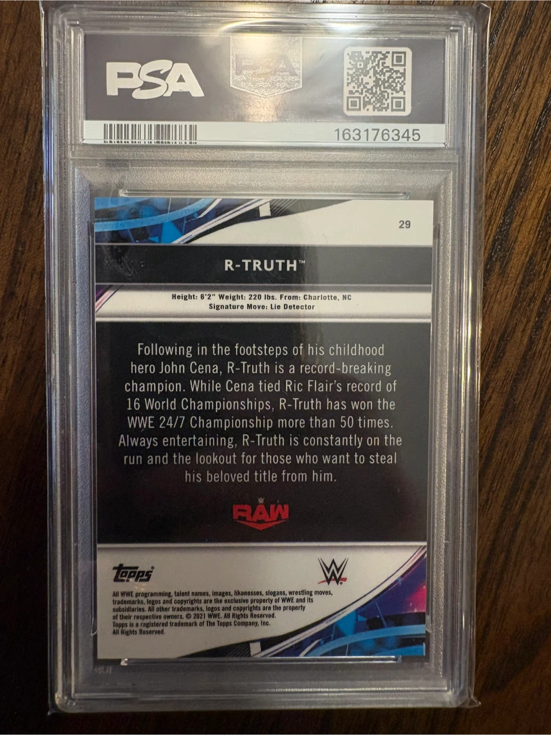 2021 TOPPS FINEST WWE BLACK REFRACTOR #29 R-TRUTH 7/10 PSA 10 - photo 2