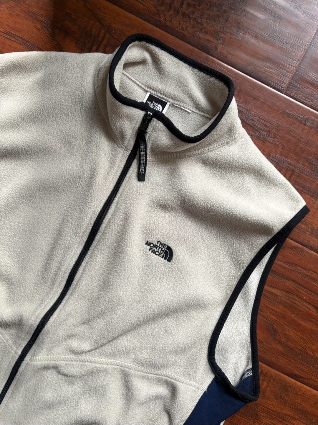 The North Face TNF fleece vest XL - photo 2
